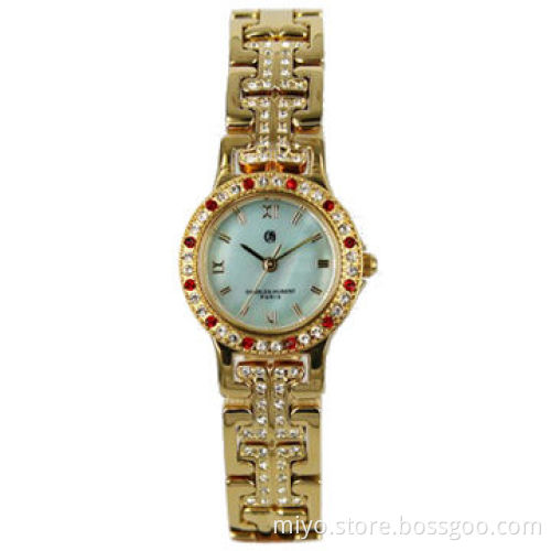 Fashionable Metal Analog Quartz Watch in Brass Material, with IP Gold Plating